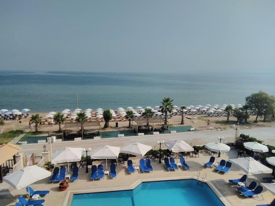 Фото Santa Beach Hotel 4*