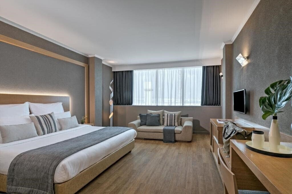 Готель Porto Palace Hotel 5*