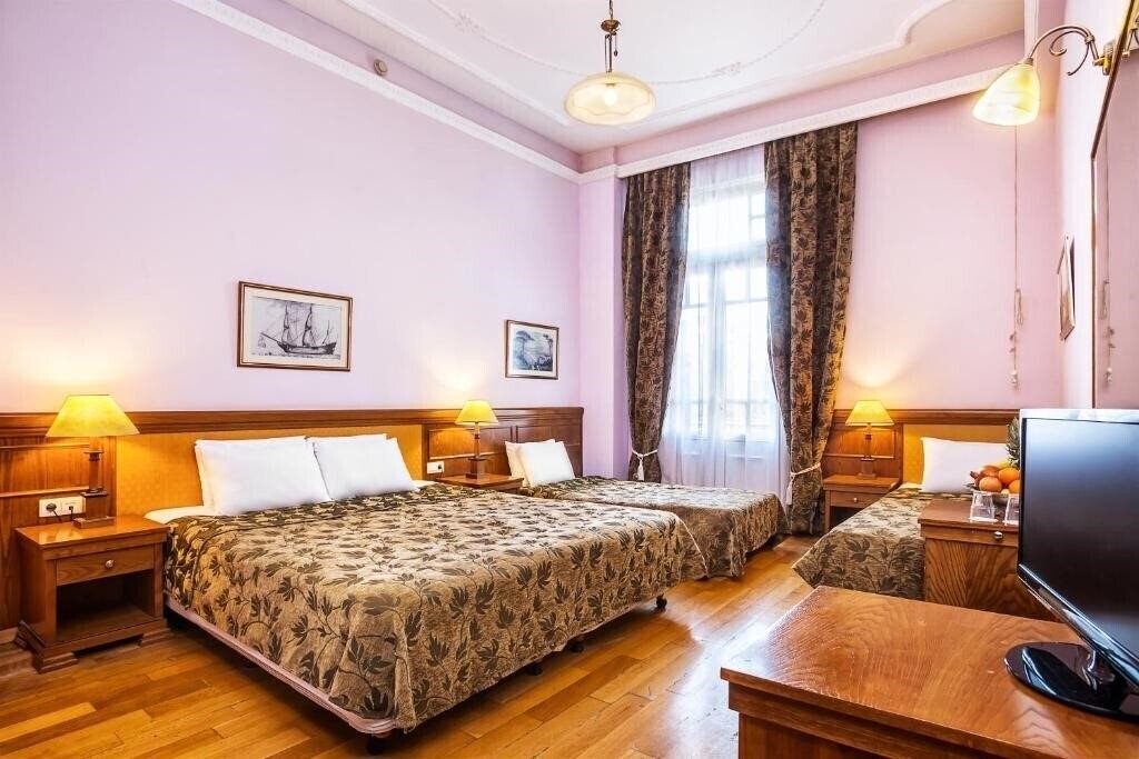 Фото Minerva Premier Hotel 4*