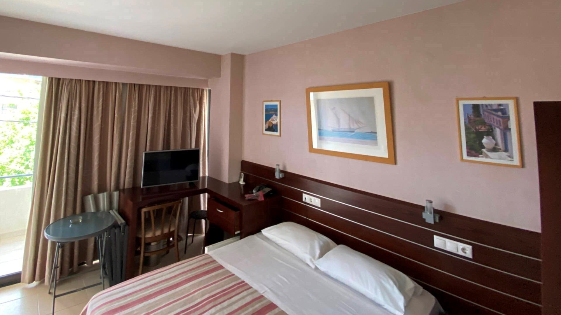 Фотографія Saint George 4*