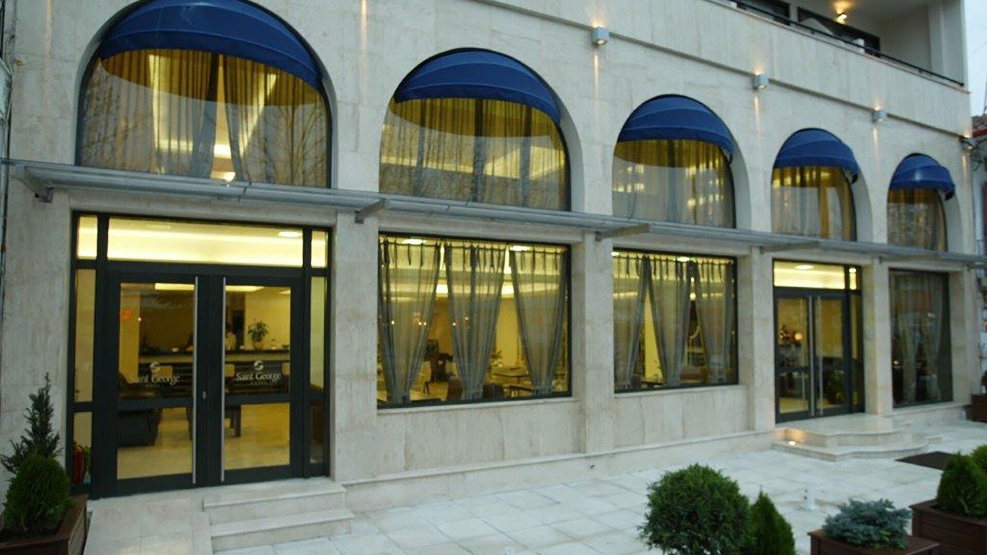 Готель Saint George 4*