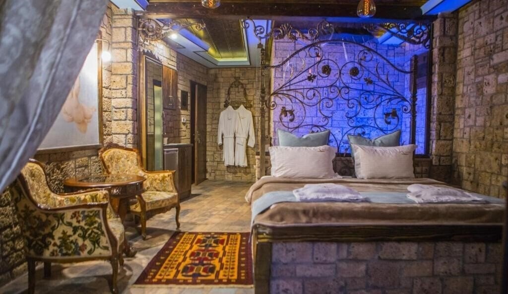 Фотографія Morfeas Guesthouse Коттедж коттедж