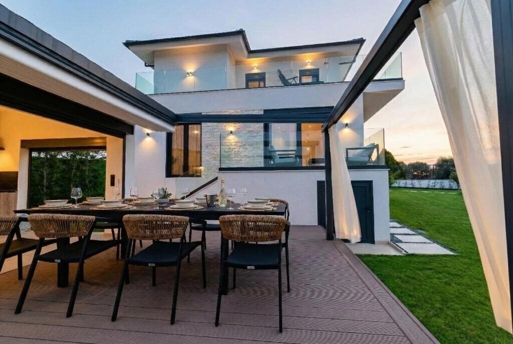 Картинка Villa In Nea Potidea вилла