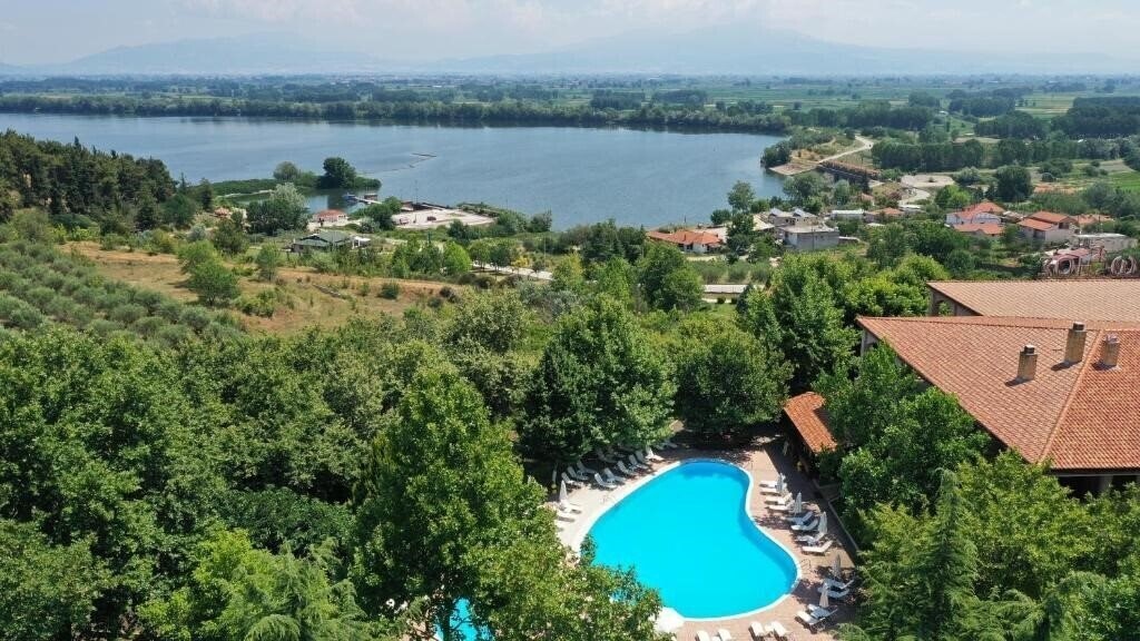 Отель Erodios Hotel 2*
