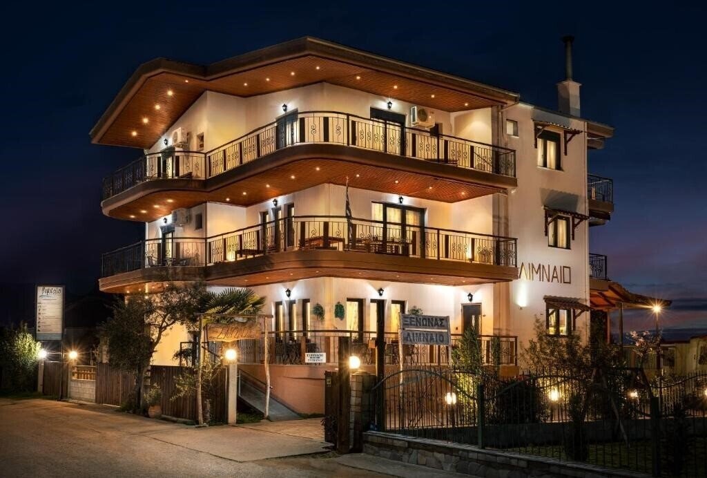 Готель Limnaio Hotel Коттедж 3*