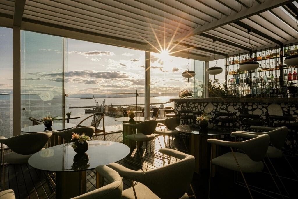 Фото On Residence 5*