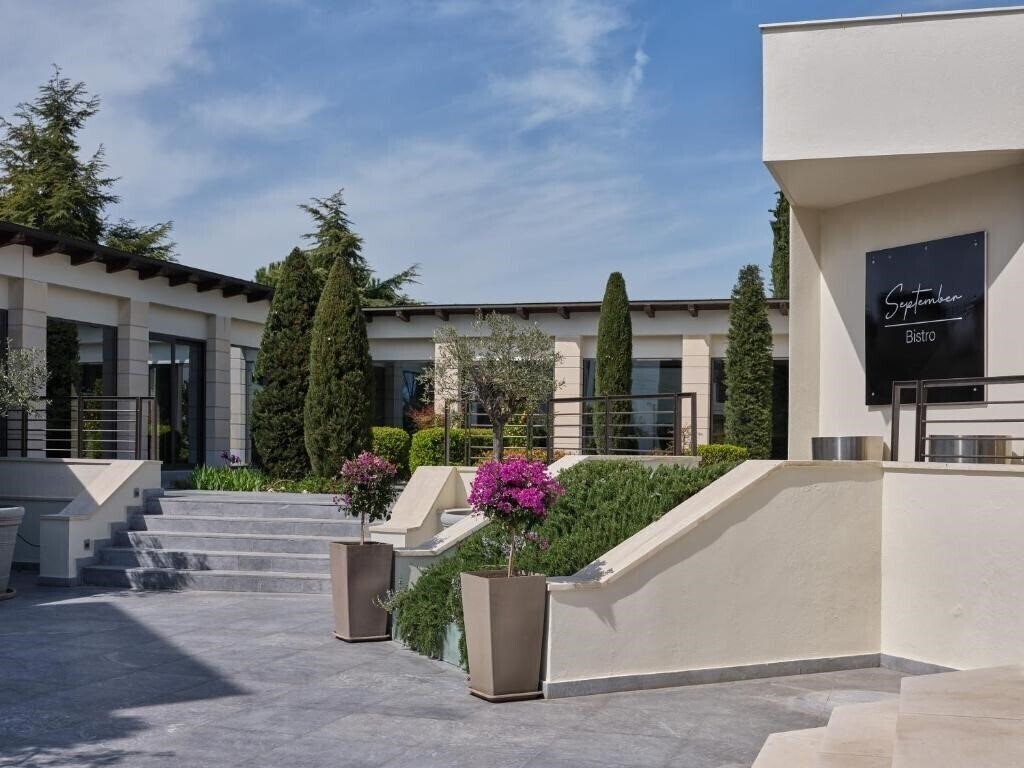 Фотографія September Hotel Thessaloniki 4*