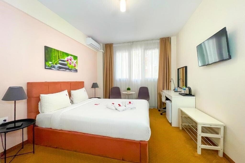 Фото City Plaza Apartments & Rooms 3*