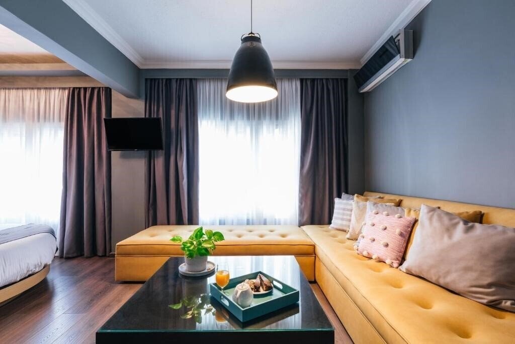 Зображення Ladadika Design 3*
