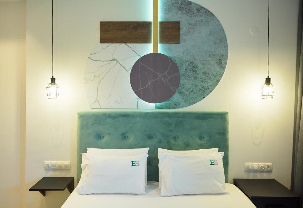 Изображение Urban Elephant Suites 3*