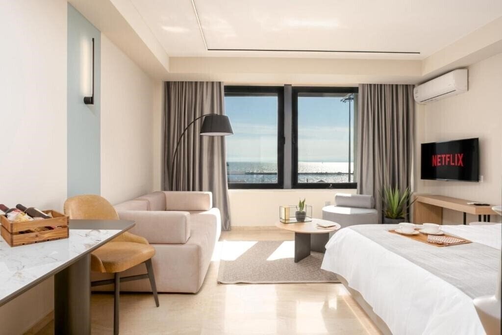 Картинка Sea & The City 3*