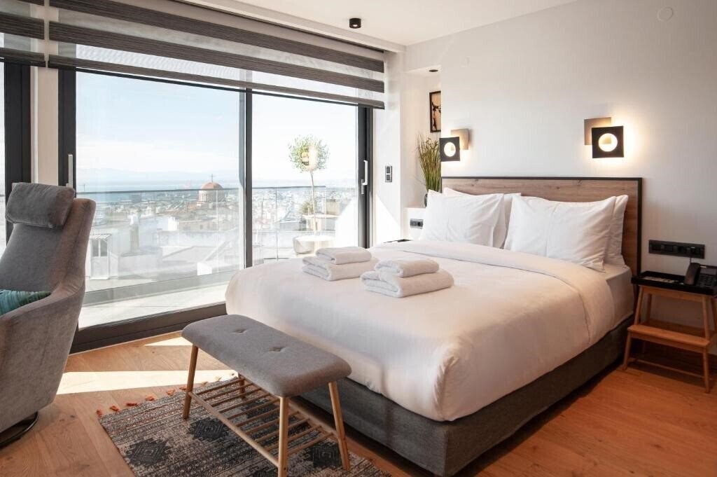 Фотографія Sigma Suites Hotel 4*