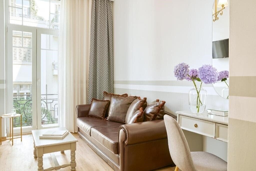 Картинка Luxembourg Hotel 3*