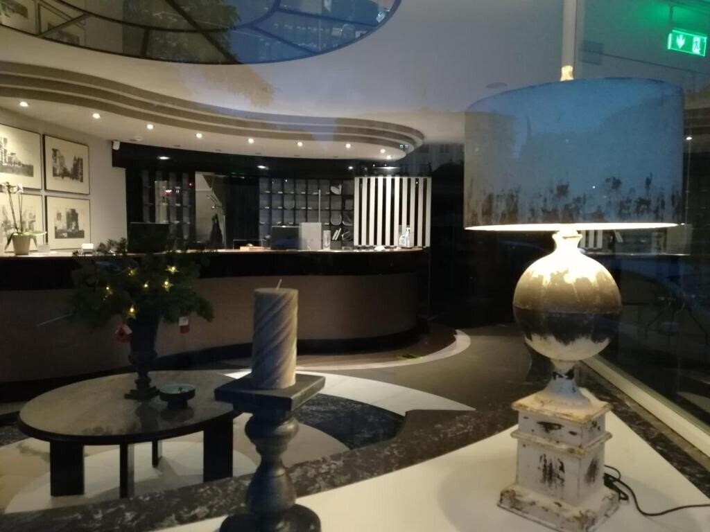 Отель Esperia Hotel 3*