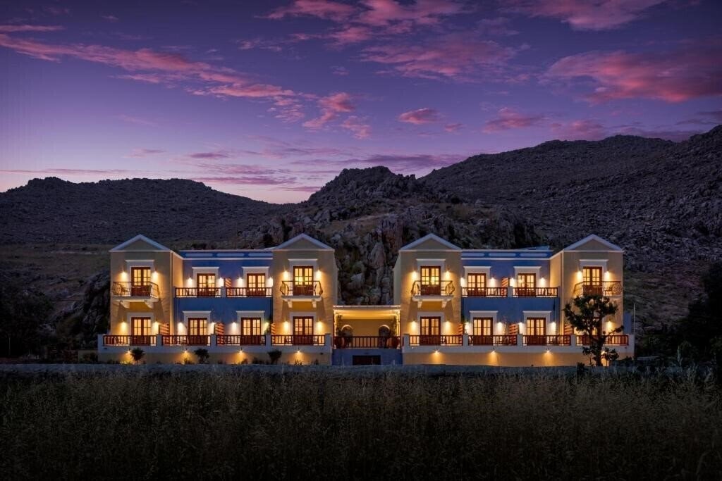 Отель A Symi Residences 4*
