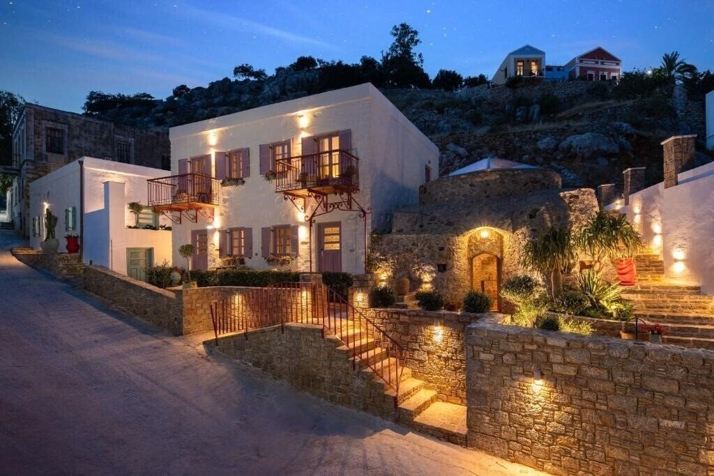 Отель Kaminos Village 3*