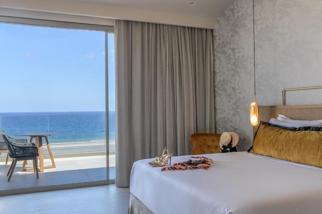 Фото Castello Boutique Suites (ex. Castello Boutique Suites by The Sea Adults Only) 5*