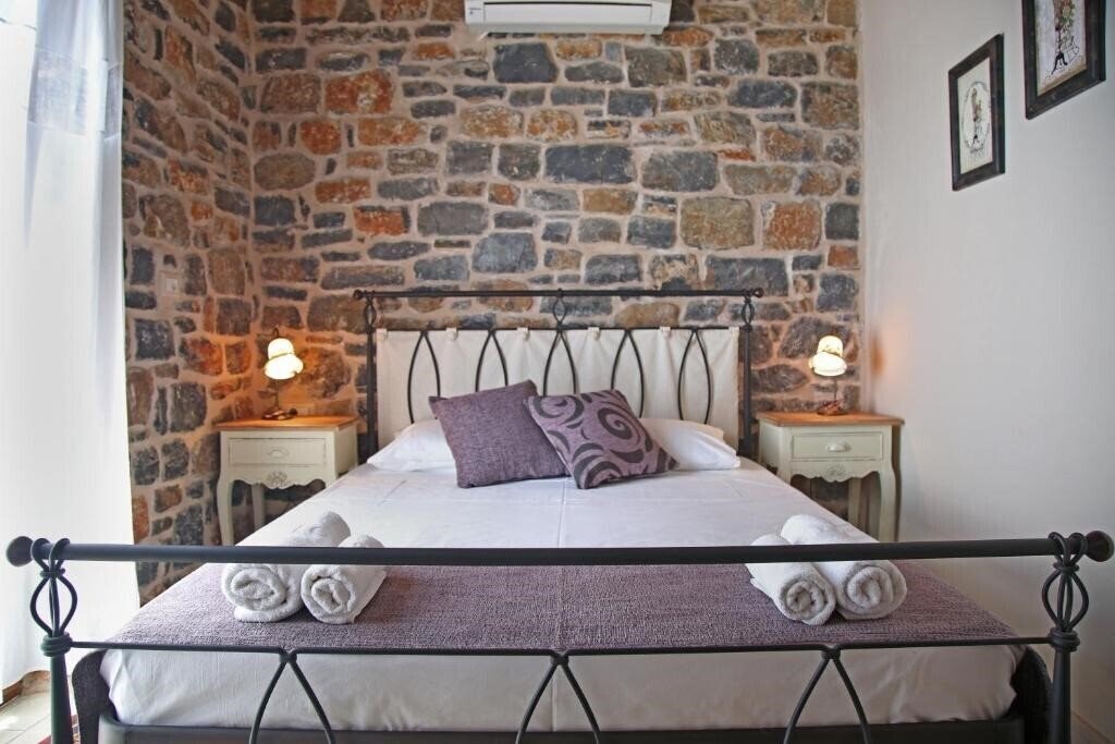 Фото Kalo Nero Apartments 3*