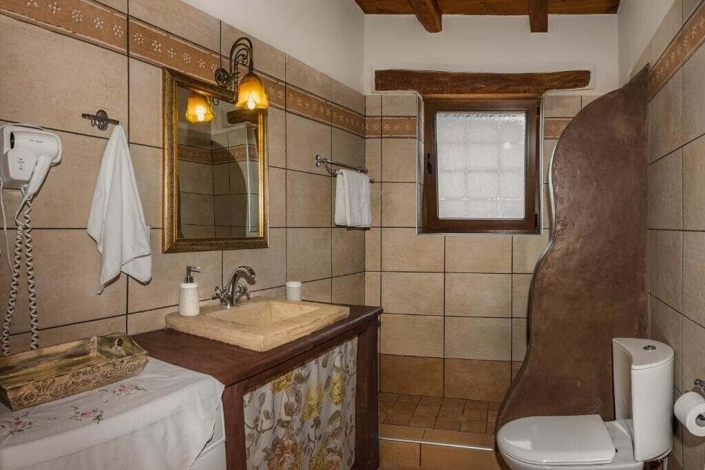 Фотография Kalo Nero Apartments 3*