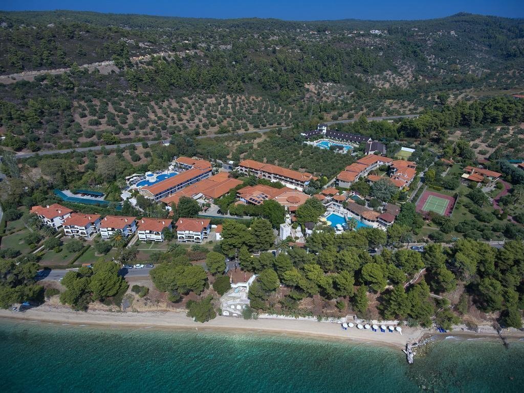 Готель Athena Pallas Village 5*