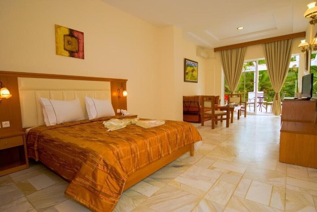 Зображення Porfi Beach 3*