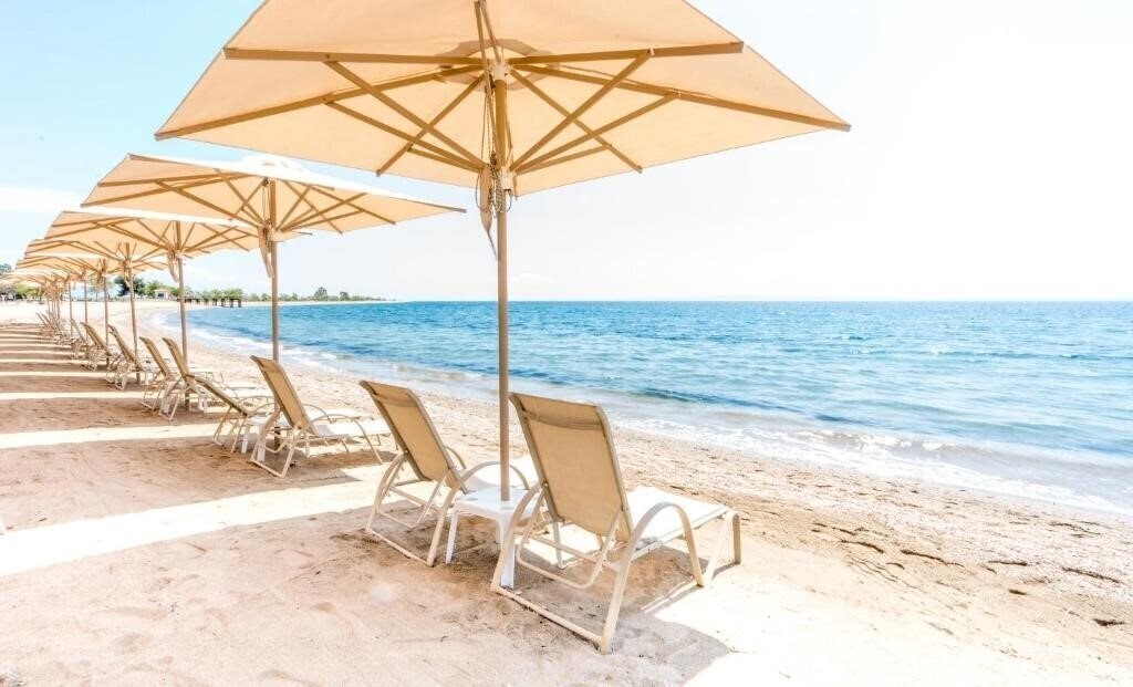 Фотографія Elinotel Sermilia Resort (ex. Bomo Sermilia Cronwell Resort, Cronwell Sermilia Resort) 5*