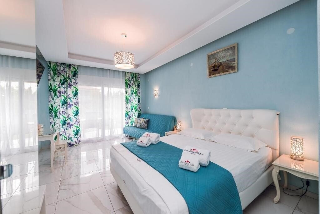 Фото Dream Boutique Hotel Apartament апартаменты