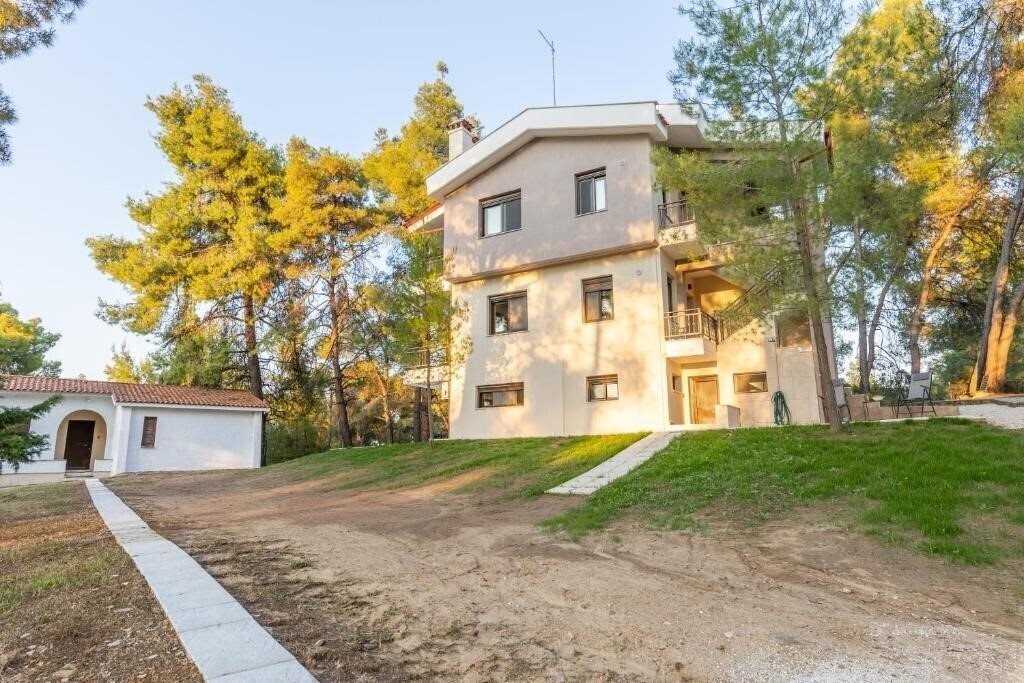 Картинка Natura Suites 3*