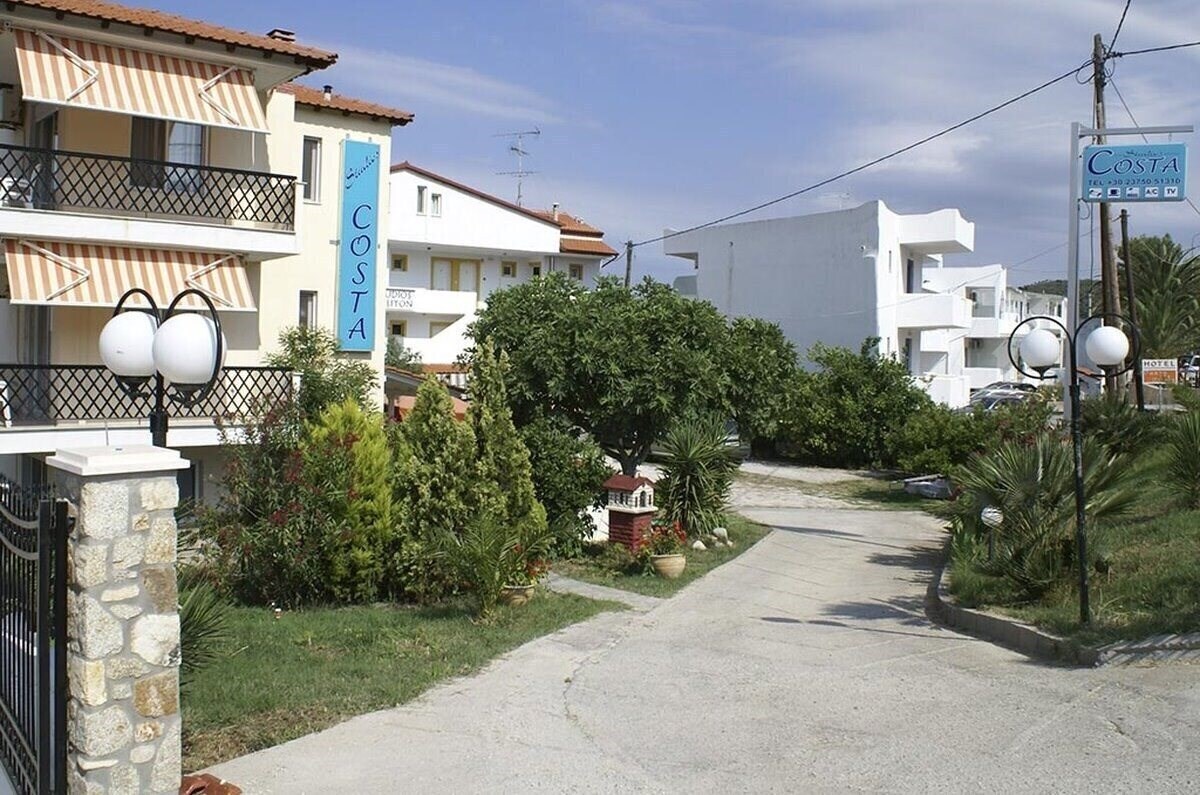 Фото Costa Studios Apartments 3*