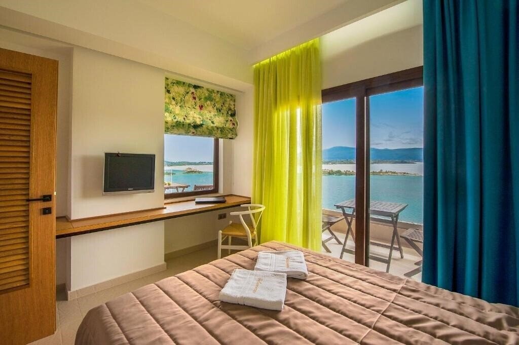 Картинка Thalassokipos Sea View Studios & Suites 2*