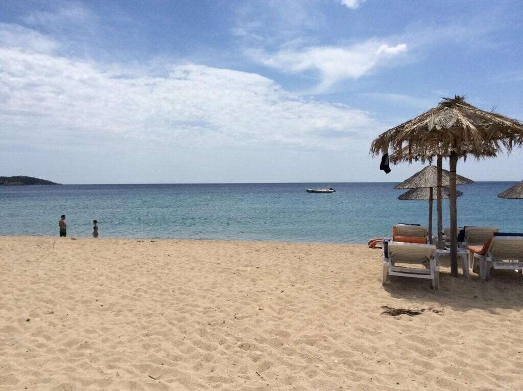 Отель Toroni Luxury Villas 4*