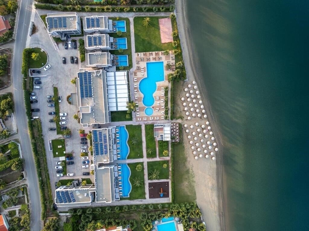 Отель Sea Coast Resort 5*