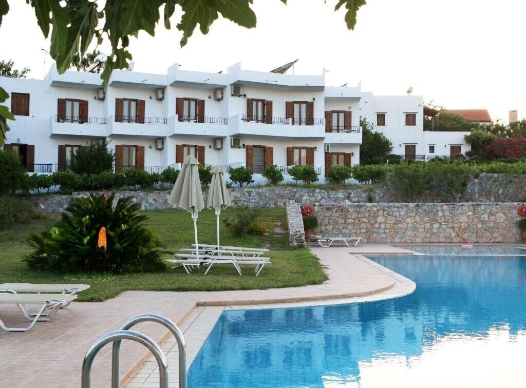 Фотографія Kera Apartments 3*