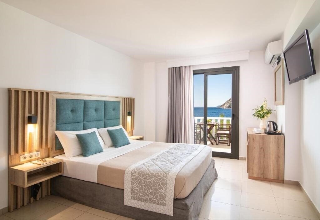 Картинка Porto Koufo 2*