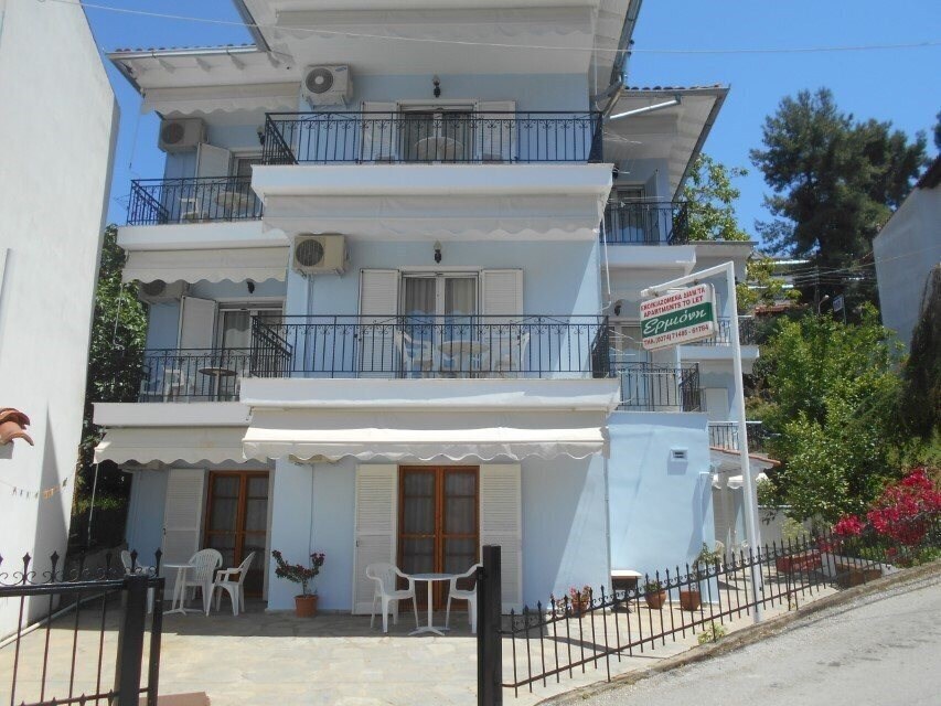 Фото Ermioni Apartments 3*