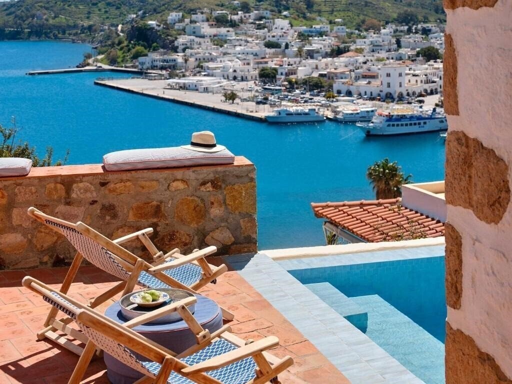 Отель Patmos Eye Traditional Luxury Villas 4*