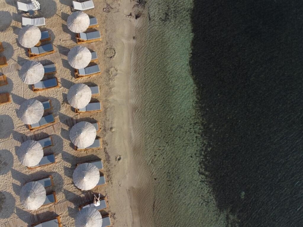 Готель Aktaion Beach Boutique Hotel 3*