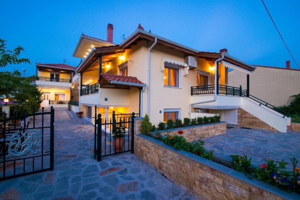 Изображение Esperides Golden Beach Apartments 3*