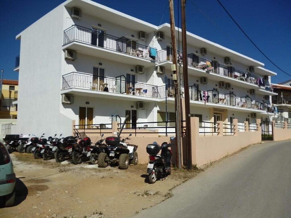 Отель Despoina Skiathos 2*