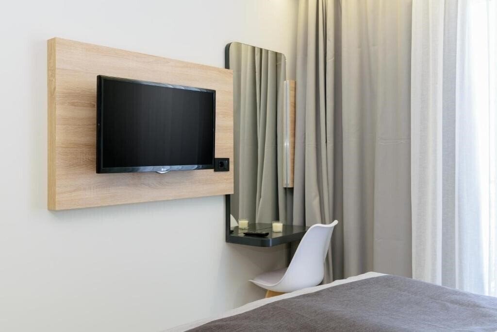 Изображение Renieris Hotel 3*