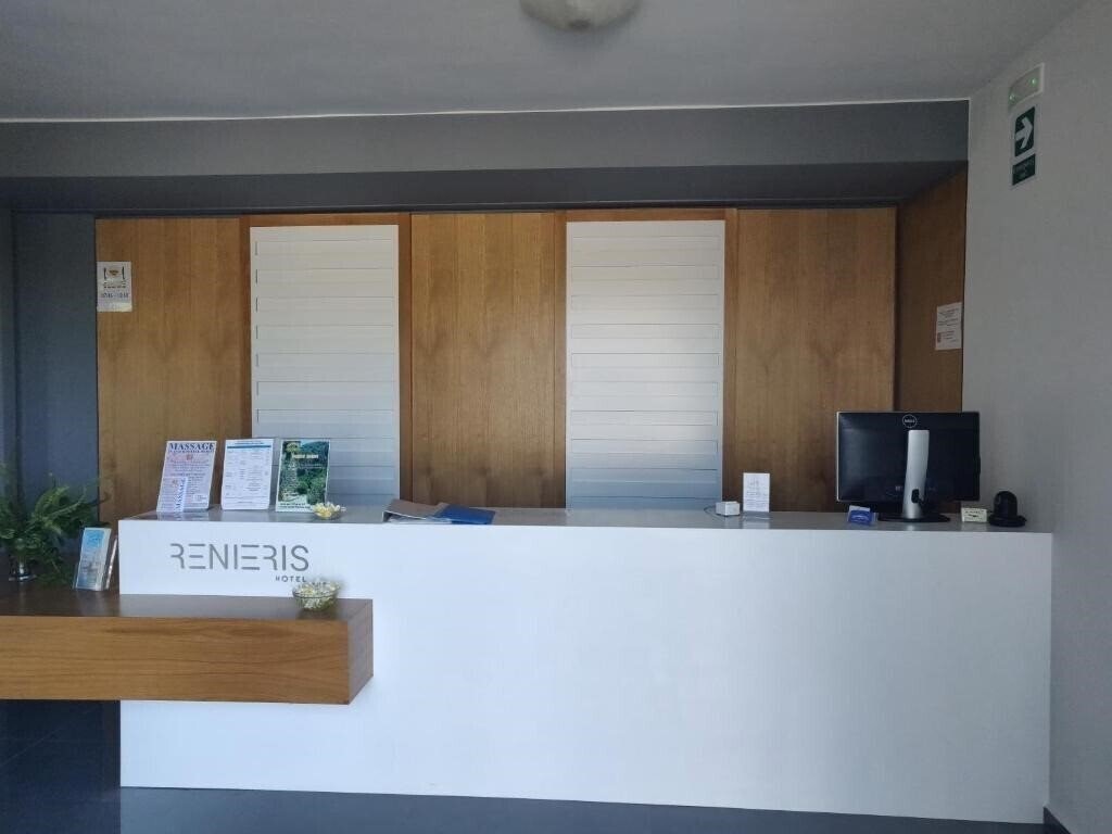 Картинка Renieris Hotel 3*