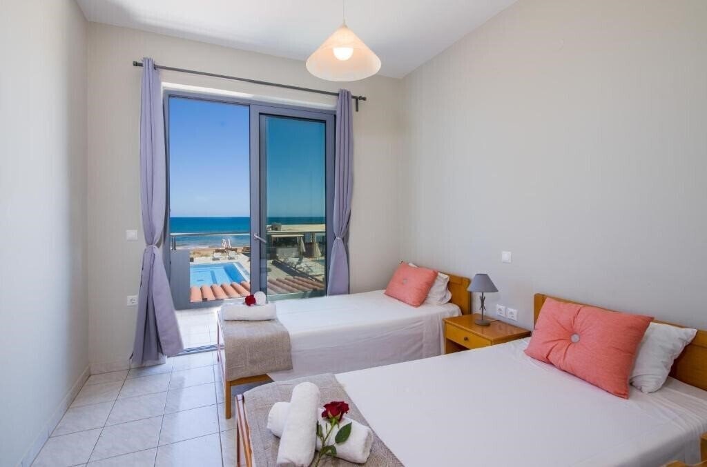 Фото Giannarakis Beach 5*