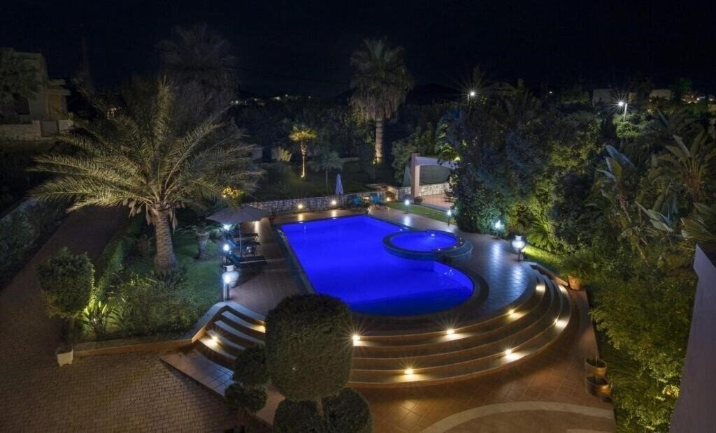 Фото Villa Elina Luxury Residence 4*
