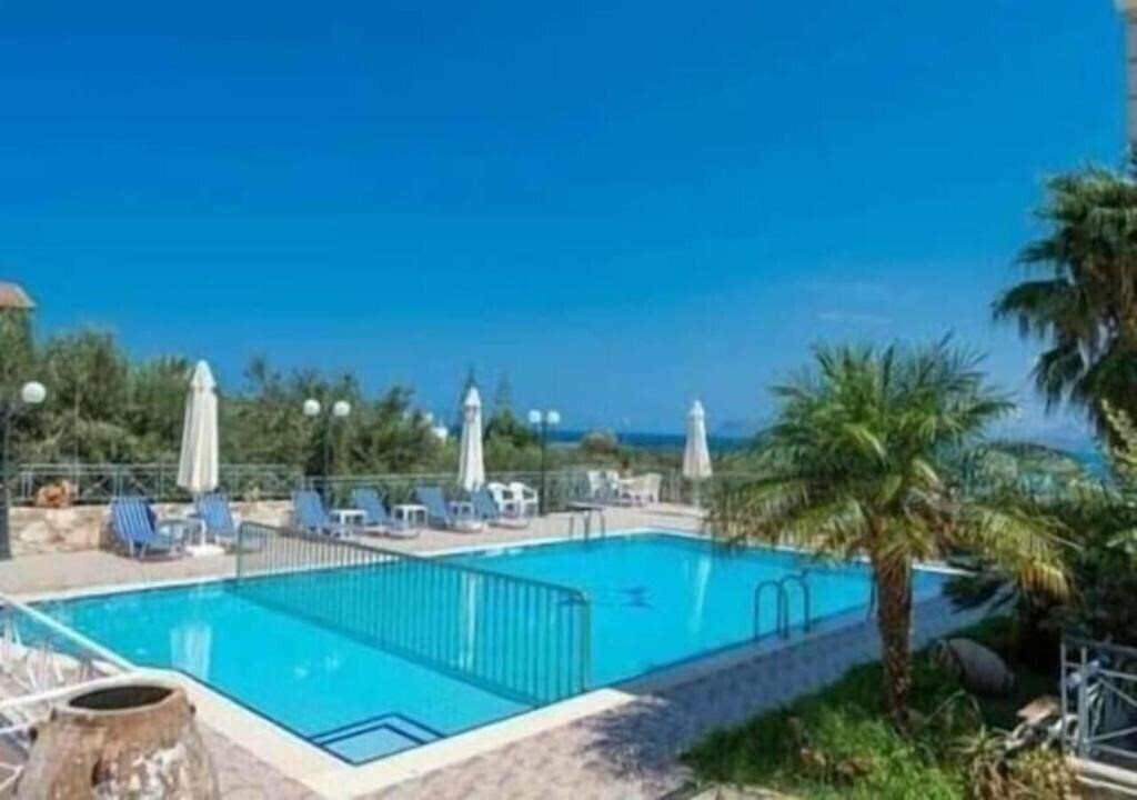 Отель Cactus Villas Apartments 3*