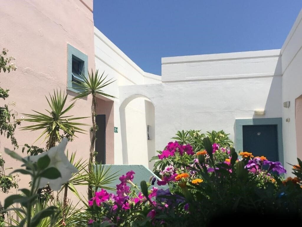 Отель Hotel Cleopatra 3*