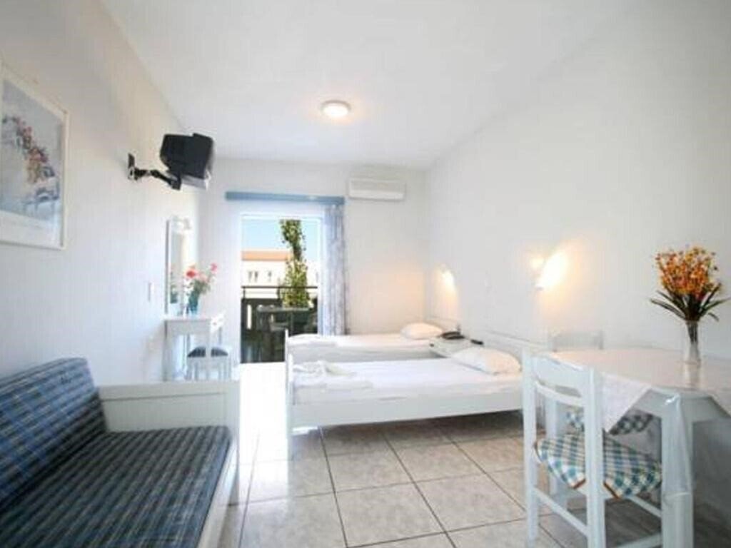Фото Hotel Cleopatra 3*