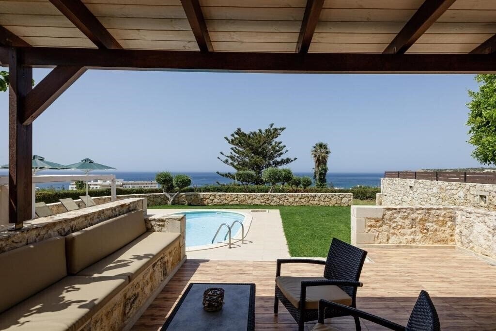 Картинка Stavromenos Villas 3*