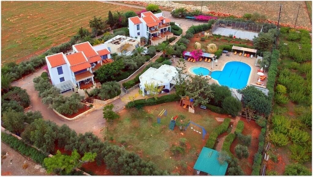Картинка Artemis Village Apartments & Studios 4*