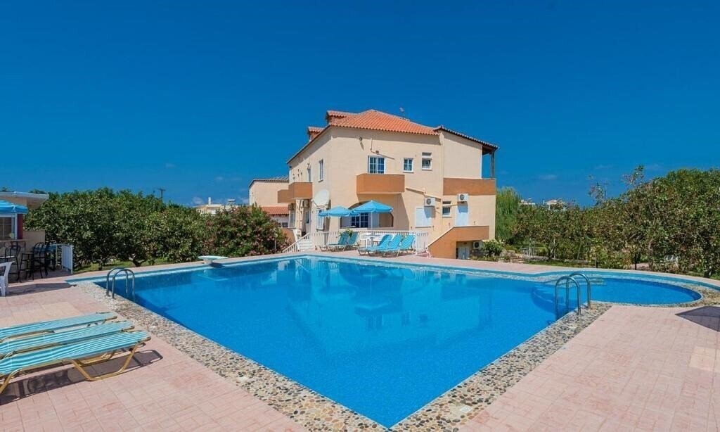 Готель Eleana Villa Stavros 3*