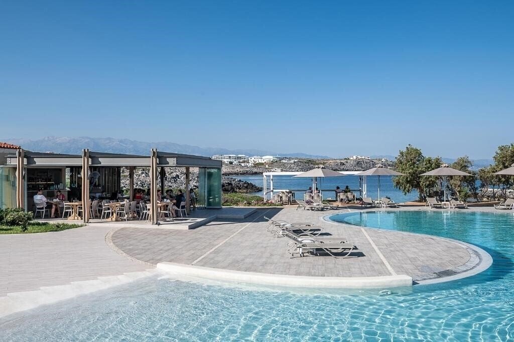 Фото Kavos Hotel & Suites 3*